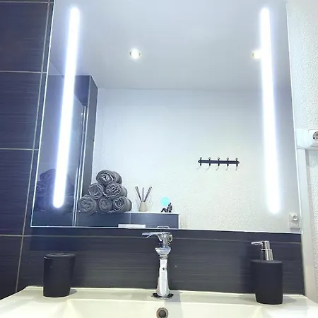Ecrin Design Et Luxueux Bien Situe A Apartment *
